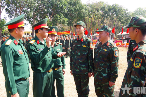 Lực lượng vũ trang tỉnh Đắk Lắk: Đoàn kết, kiên cường, vững bước đi lên