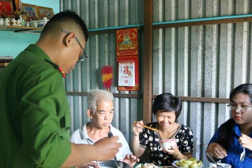 Mô hình dân vận khéo 'Trái tim nhỏ' - lan tỏa yêu thương từ không gian mạng