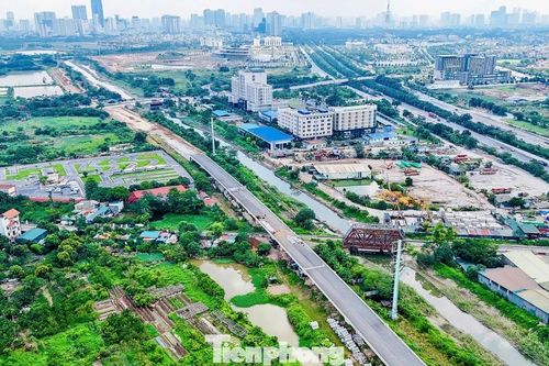 Dang dở trên công trình giao thông 480 tỷ đồng ở Hà Nội