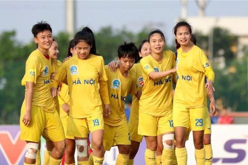 Giải nữ VĐQG: Huỳnh Như tỏa sáng, TP Hồ Chí Minh I vẫn ngậm ngùi nhìn Hà Nội vô địch lượt đi