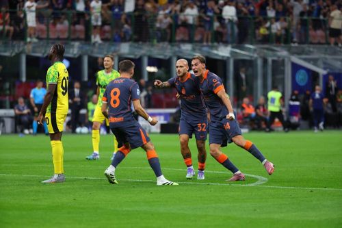 Inter Milan thắng nghẹt thở Sassuolo