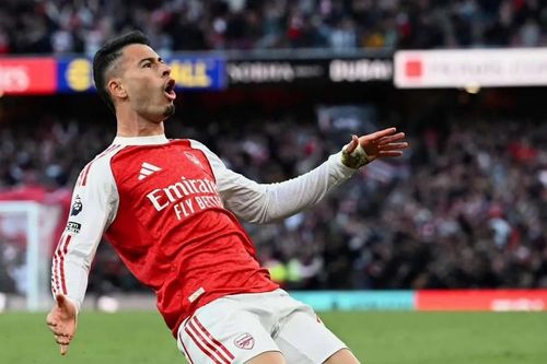 Arsenal hòa nghẹt thở Man City: Phép màu Gabriel Martinelli
