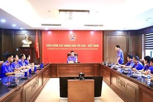 Công bố Quyết định giám sát chuyên đề đối với Chi bộ Vụ 15 và 2 đảng viên thuộc Chi bộ