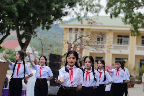 Dạy học 2 buổi/ngày: Tăng buổi nhưng đã tăng số lượng, chất lượng?