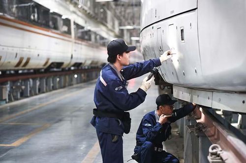 Trung Quốc: Ngày càng nhiều sinh viên tốt nghiệp đại học đi học nghề
