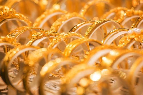 Trung Quốc tính nới quy định về nhập khẩu vàng