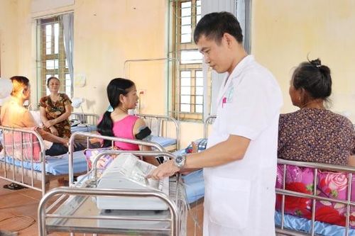 Bắc Ninh: Đầu tư phương tiện, nhân lực, phát triển y học cổ truyền tuyến xã