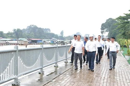 Phó Chủ tịch UBND tỉnh Đồng Nai Hồ Văn Hà: 'Tiến độ dự án không chờ đợi ai'