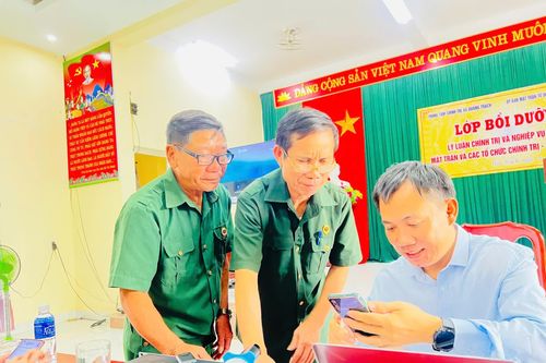 'Tiếp sức' từ các ứng dụng số