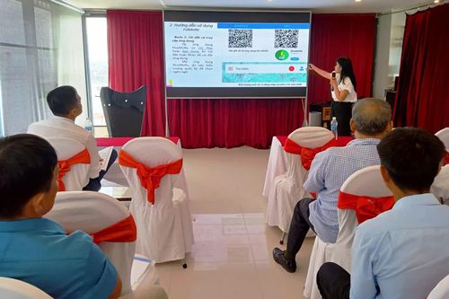 Sử dụng công cụ FarMoRe trong sản xuất lúa bền vững và phát thải thấp