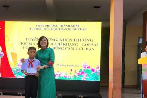 Đắk Lắk: Tuyên dương học sinh lớp 5 dũng cảm cứu bạn trong vụ thảm án