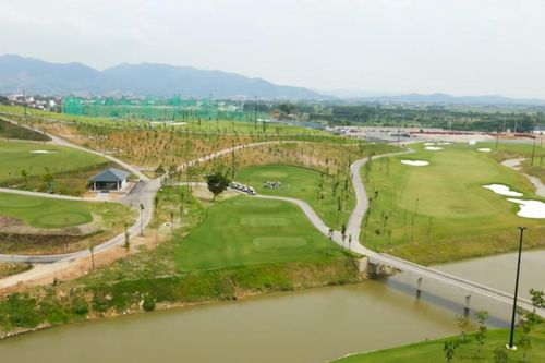 Bắc Ninh: Giám sát chặt việc sử dụng hơn 146.000 m2 đất cho dự án sân golf và nghỉ dưỡng Bắc Giang