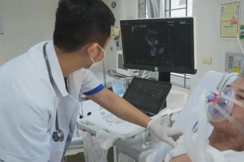 Buổi sáng ở khoa cấp cứu