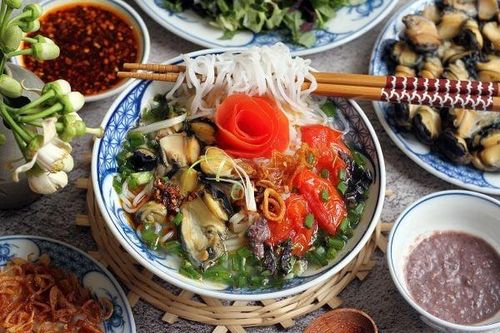 Bật mí cách nấu bún ốc đơn giản mà ngon bất ngờ