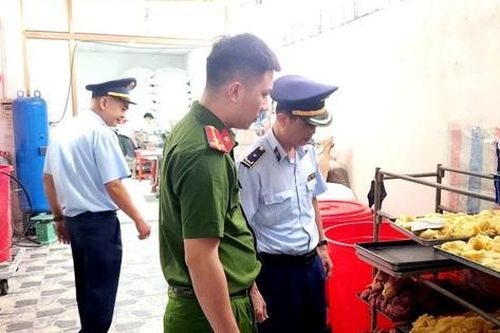 Cận Tết Trung thu, phát hiện nhiều cơ sở kinh doanh, sản xuất bánh Trung thu vi phạm vệ sinh an toàn thực phẩm