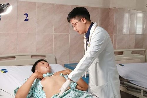 Thanh niên 23 tuổi bị vỡ gan: Mối nguy tiềm ẩn từ những chấn thương bụng kín