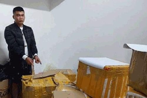 Thu giữ 16 khẩu súng khi bắt đối tượng nổ súng giải quyết mâu thuẫn