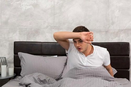 Một hành động khi vừa thức dậy có thể rước nguy cơ đột quỵ