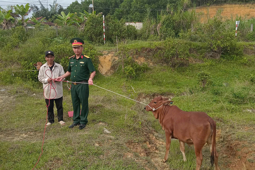 Ống kính bạn đọc: Dấu ấn Bộ đội 92 trong lòng dân xứ Huế