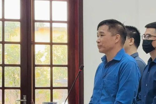 Trùm giang hồ Bình 'kiểm' lãnh 12 năm tù