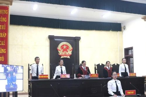 Quảng Trị: Nữ sinh 2005 cùng đồng phạm lãnh án chung thân vì vận chuyển gần 30kg ma túy
