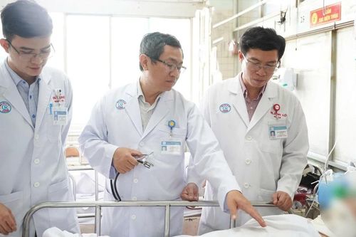 Vụ nổ súng ở Tây Ninh: Người mẹ bị liệt hoàn toàn, tiên lượng dè dặt