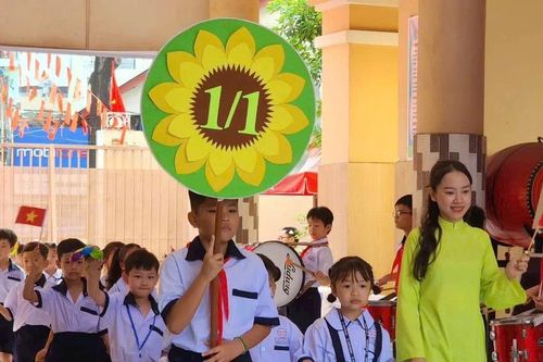 Hơn 10.000 ứng viên đủ điều kiện bước vào vòng 2 kỳ tuyển dụng giáo viên TPHCM