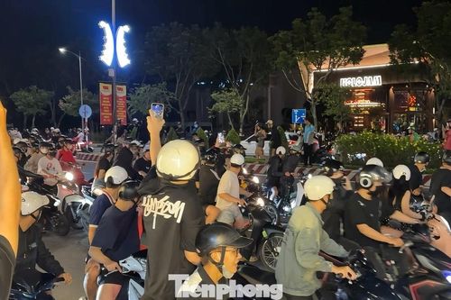Thanh thiếu niên tụ tập gây náo loạn đường phố trong đêm ở Đà Nẵng