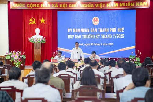 Phóng viên đánh giá mức độ hài lòng nội dung trả lời của các cơ quan, đơn vị tại Huế