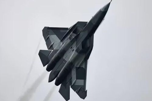 Su-57M1 động cơ siêu mạnh, vũ khí siêu thanh, công nghệ tiên tiến, thay đổi không chiến toàn cầu
