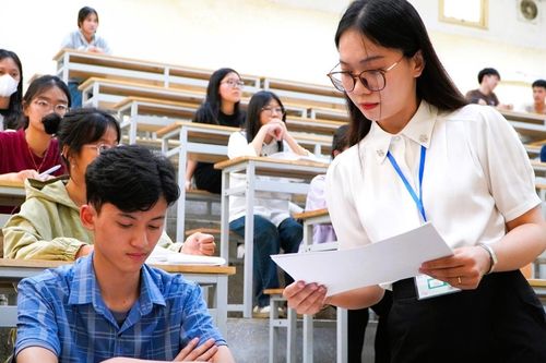 Năm 2025, có 50 ngành sư phạm đạt điểm chuẩn từ 28 trở lên