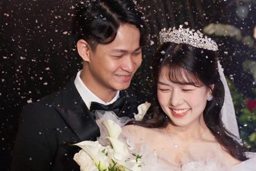 'Vấp ngã' năm 18 tuổi, cô gái Nhật thay đổi cuộc đời sau chuyến du lịch TPHCM