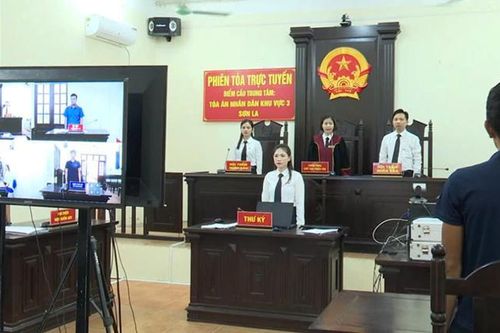 VKSND khu vực 3, tỉnh Sơn La phối hợp tổ chức phiên tòa rút kinh nghiệm