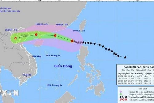 Ứng phó bão số 9: Hà Tĩnh siết chặt an toàn du lịch, kiên quyết sơ tán du khách