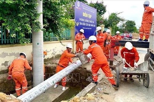 Điện lực miền Bắc triển khai các phương án khẩn cấp ứng phó bão số 9