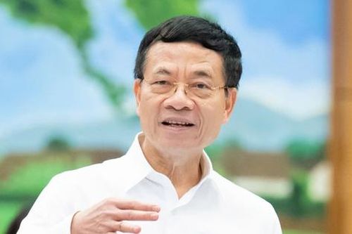Bộ trưởng Nguyễn Mạnh Hùng: Nhiều trang tin doanh thu lớn hơn cơ quan báo chí