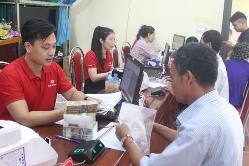 Xã Gia Bình chi trả tiền tạm ứng bồi thường, hỗ trợ cho 1.165 hộ dân liên quan đến dự án Cảng hàng không quốc tế Gia Bình