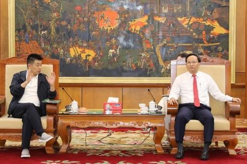 Phó Chủ tịch UBND tỉnh Phạm Văn Thịnh tiếp và làm việc với lãnh đạo Công ty Điện lực Shemar Power
