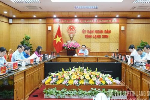 Họp tháo gỡ khó khăn, vướng mắc trong thực hiện các dự án trên địa bàn huyện Lộc Bình (cũ)