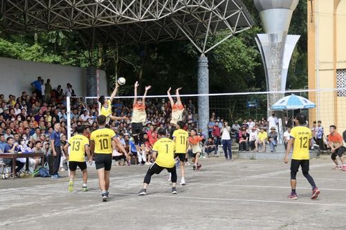 Khai mạc Giải bóng chuyền và Hội thi thể thao các dân tộc thiểu số năm 2025