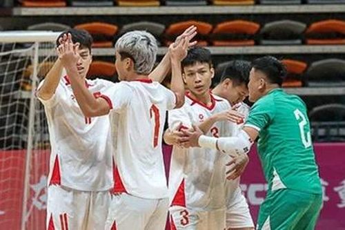 Báo Trung Quốc choáng váng vì đội nhà bị futsal Việt Nam vùi dập thảm hại