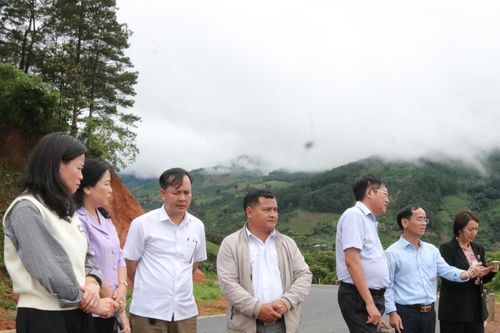 Hỗ trợ tối đa để bà con vùng dân tộc thiểu số phát triển bền vững