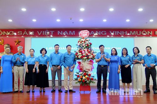 Công bố Quyết định thành lập Công đoàn phường Thành Nam