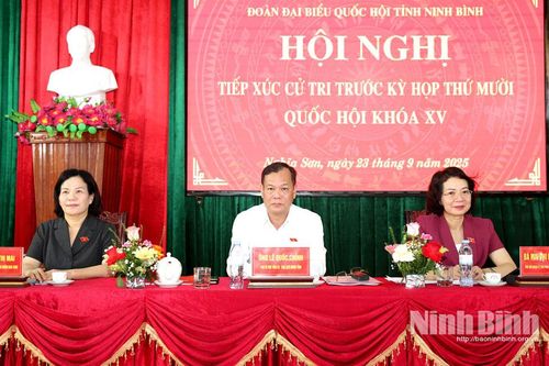Đoàn đại biểu Quốc hội tỉnh tiếp xúc cử tri tại xã Nghĩa Sơn