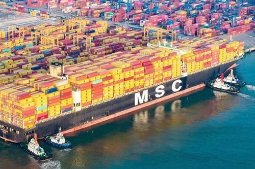 Cảng HTIT tại Lạch Huyện đón tàu container tới hơn 162.000 DWT
