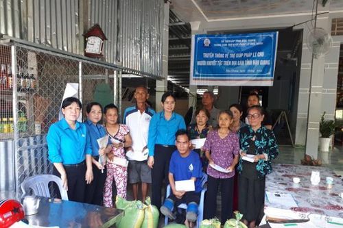 Lấy người được trợ giúp pháp lý làm trung tâm
