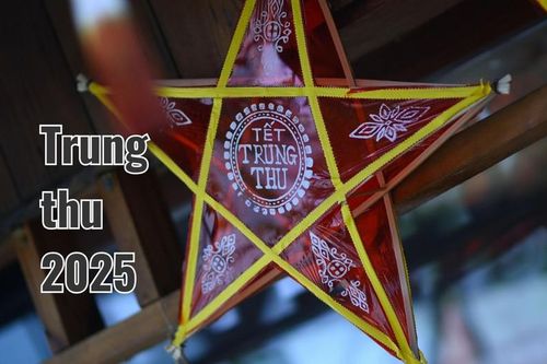 Tò he, đèn ông sao, mặt nạ bồi thành 'hàng hot' Trung thu 2025