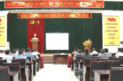 Tuyên truyền Cuộc vận động 'Người Việt Nam ưu tiên dùng hàng Việt Nam' tại xã Bảo Lâm