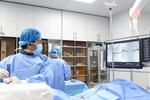 Chuyển đổi số y tế, biến AI thành 'người cộng sự thông minh' của thầy thuốc