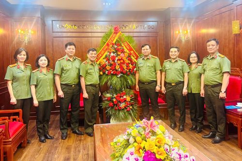 Xứng đáng là 'Lá chắn thầm lặng' trong công tác bảo mật thông tin